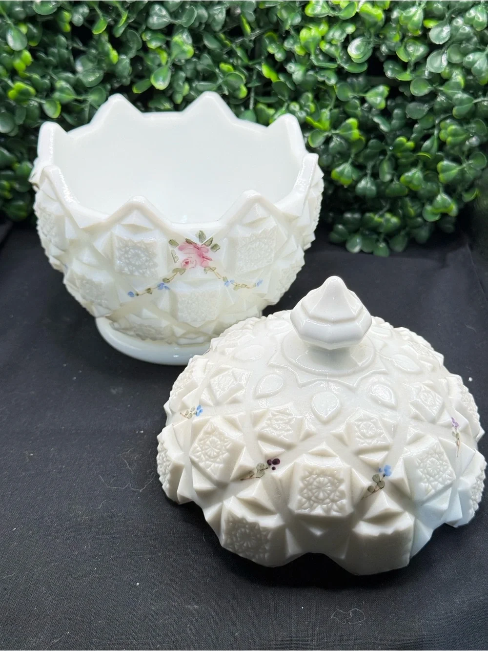 *GLOWS* Vintage Westmoreland Covered Candy Dish w/ Lid